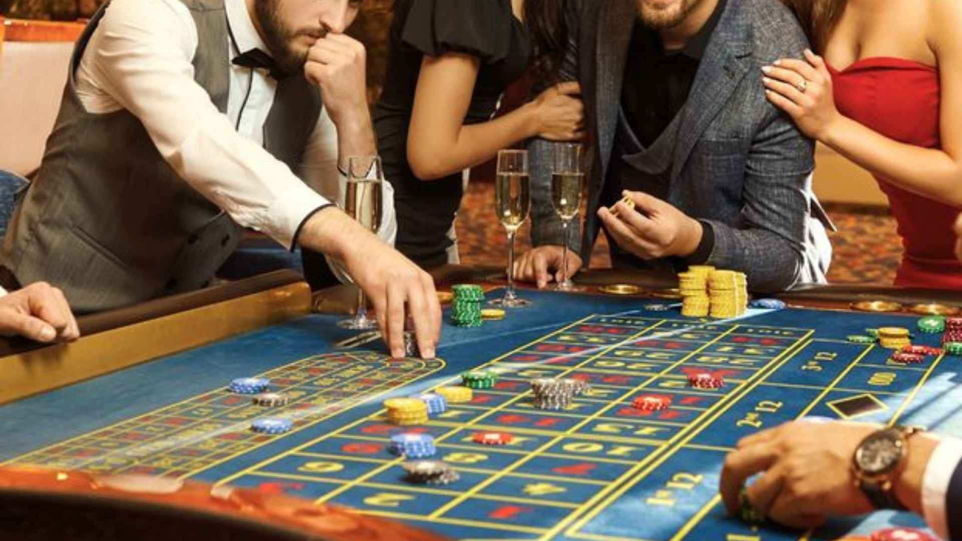 Educational Games Focused on Chance and Logic